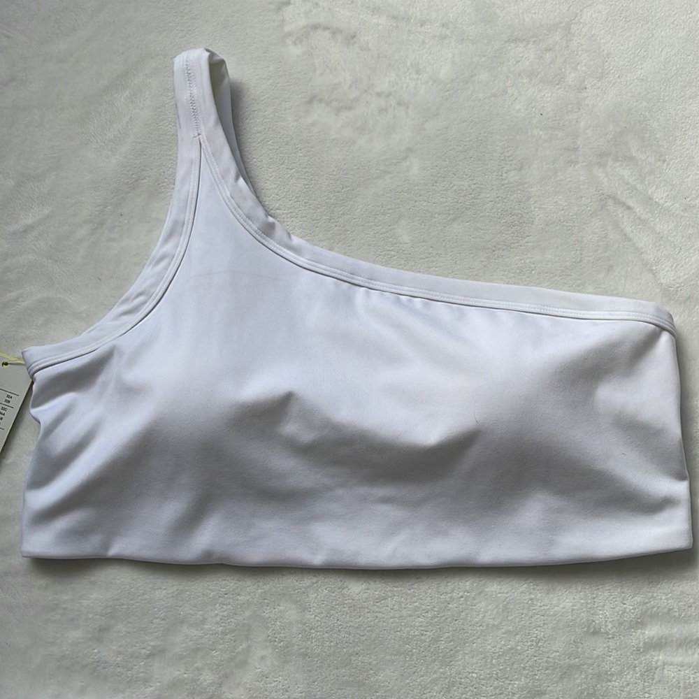 White One-Shoulder Women's Shorts Set - Picture 5 of 8